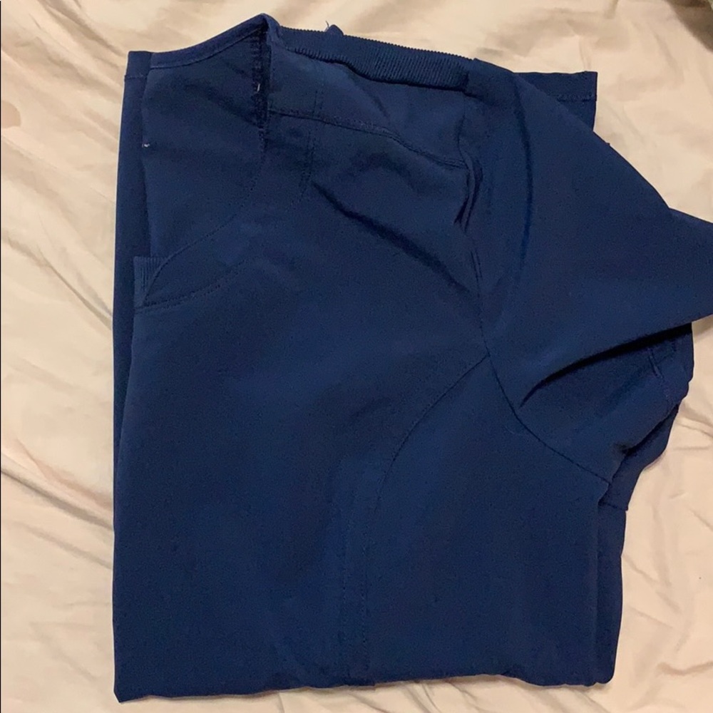 Cherokee Infinity Scrub Top